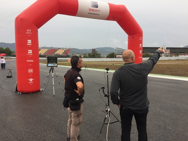 Seat logra el récord Guiness de 600 coches 600