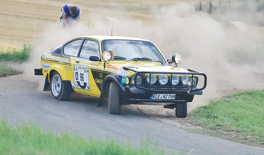La regularitat amb mitges superiors als 50 km/h.